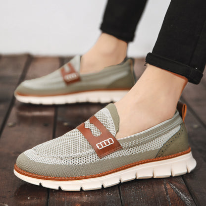 Men's athletic shoes